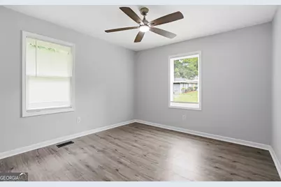 467 Park Valley Drive NW, Atlanta, GA 30318 - Photo 7