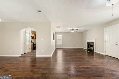5656 One Lake Way, South Fulton, GA 30349 - Photo 9