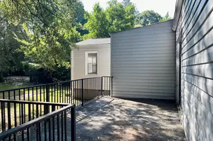 1088 Forrest Blvd, Decatur, GA 30030 - Photo 11