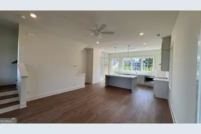 2672 Mackintosh Court, Brookhaven, GA 30319 - Photo 7