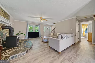 330 Laurelwood Drive, Tyrone, GA 30290 - Photo 7