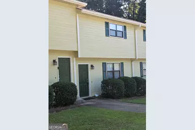 8492 Pineland Drive, Jonesboro, GA 30238 - Photo 1
