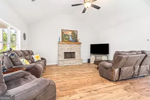 100 Dove Crk Ct, Lagrange, GA 30241 - Photo 5