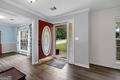 205 Foxdale Court, Lagrange, GA 30240 - Photo 3