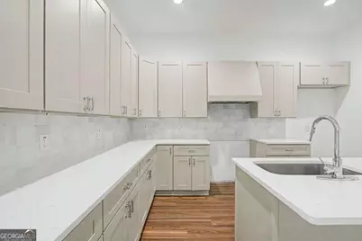1514 Mercer Avenue, Atlanta, GA 30337 - Photo 11