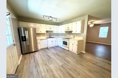 401 Wendwood Court, Statesboro, GA 30458 - Photo 11