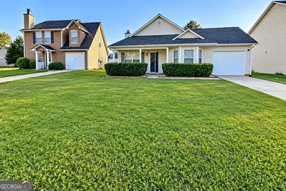163 Woodwind, Jonesboro, GA 30238 - Photo 1