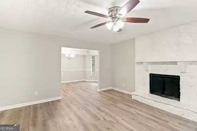135 N Creek Trail, Jonesboro, GA 30238 - Photo 3