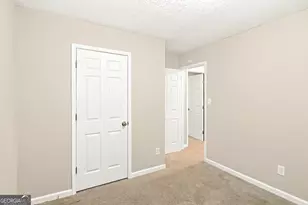 135 N Creek Trail, Jonesboro, GA 30238 - Photo 17