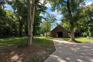 503 Hancock St, Fort Gaines, GA 39851 - Photo 23