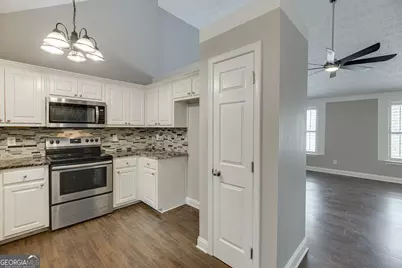 1231 Cumberland Trl, Monroe, GA 30656 - Photo 11