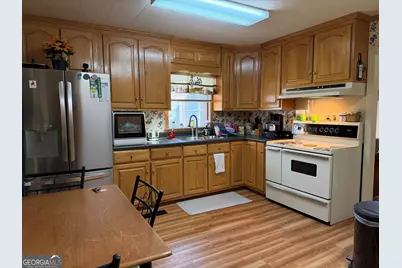 5521 Anson Avenue, Eastman, GA 31023 - Photo 13
