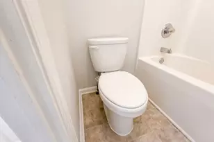 8230 Mossybrook Ln, Douglasville, GA 30135 - Photo 11