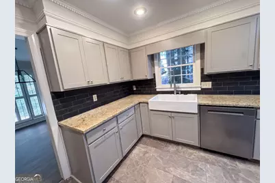 305 Old Tree Trc, Roswell, GA 30075 - Photo 7