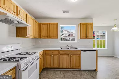 2571 N Hill Parkway, Riverdale, GA 30296 - Photo 9