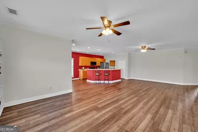 302 S Houston Springs Boulevard, Perry, GA 31069 - Photo 11