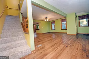 163 B Townhouse Dr, Blairsville, GA 30512 - Photo 3