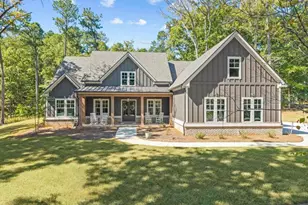 1011 Peachtree Ct, Greensboro, GA 30642 - Photo 1