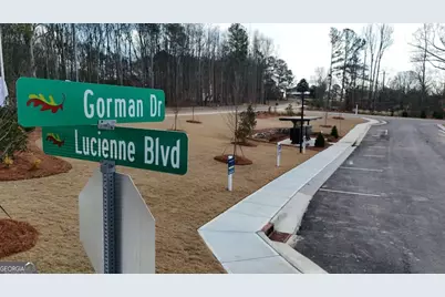 1143 Lucienne Boulevard, Auburn, GA 30011 - Photo 27