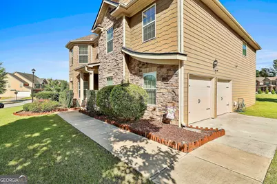 7502 Bowhead Court, Fairburn, GA 30213 - Photo 5