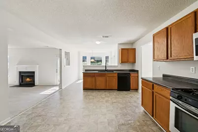 6163 Remington Park, Lithonia, GA 30058 - Photo 7