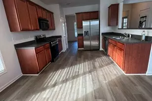 3803 Memphis Dr, Suwanee, GA 30024 - Photo 13