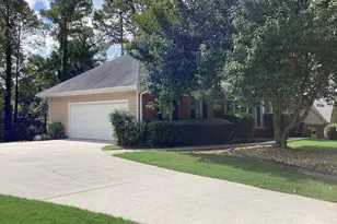 2300 Whispering Pines Ln, McDonough, GA 30253 - Photo 3