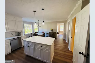 3540 Parkwood Hills Court, Snellville, GA 30078 - Photo 5