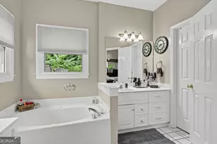 12 Oak Park Pl, Savannah, GA 31405 - Photo 17