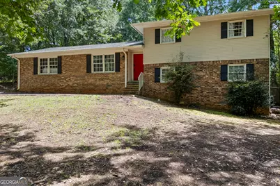 527 University Circle, Athens, GA 30605 - Photo 1