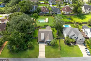 143 Harrington Ln, Saint Simons, GA 31522 - Photo 1