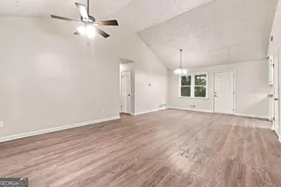 1003 Salisbury Trail, Riverdale, GA 30296 - Photo 9