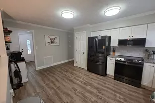 105 Heatherbrook Dr, Lagrange, GA 30240 - Photo 11