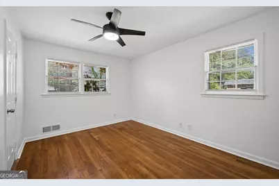 2677 Lancaster Drive, Atlanta, GA 30344 - Photo 17