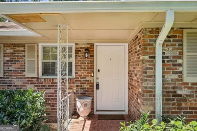 2677 Lancaster Drive, Atlanta, GA 30344 - Photo 5