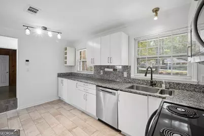 2677 Lancaster Drive, Atlanta, GA 30344 - Photo 7