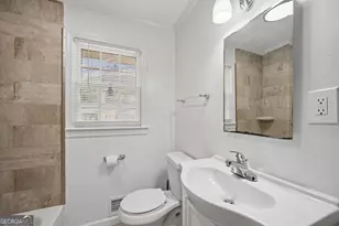 2677 Lancaster Dr, Atlanta, GA 30344 - Photo 15