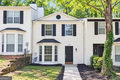 1090 Huntington Trace SE, Smyrna, GA 30082 - Photo 1