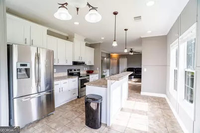 4728 Otter Creek Circle, Blackshear, GA 31516 - Photo 9