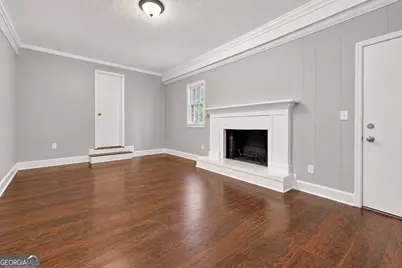 128 Peachtree Circle SE, Marietta, GA 30060 - Photo 9