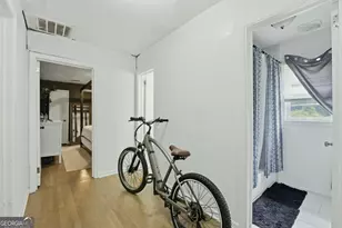 536 Elmwood Rd NW, Atlanta, GA 30318 - Photo 11