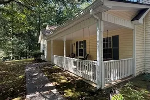 255 Lakeside Dr, Covington, GA 30016 - Photo 5