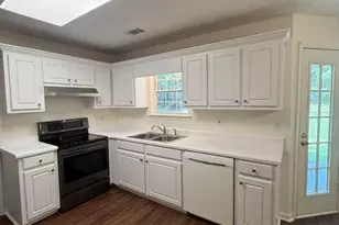255 Lakeside Dr, Covington, GA 30016 - Photo 15