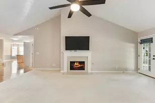 1256 Oakmont Ridge Dr, Lawrenceville, GA 30043 - Photo 9