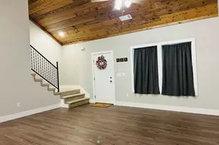 1027 Roberts Rd, Demorest, GA 30535 - Photo 5
