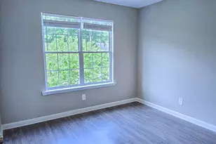 3043 Saddle Creek Dr, Gainesville, GA 30507 - Photo 9