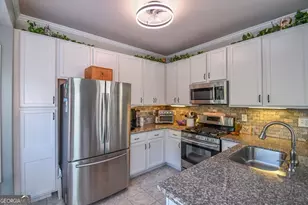 1093 Scales Rd, Suwanee, GA 30024 - Photo 15
