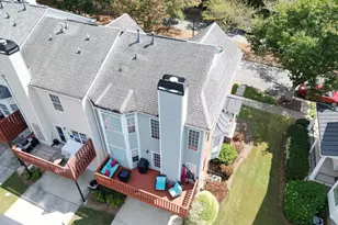 1093 Scales Rd, Suwanee, GA 30024 - Photo 5
