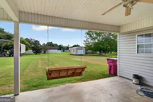 4074 Meadow Cir, Blackshear, GA 31516 - Photo 25