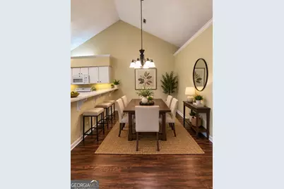 1303 Silver Summit Drive SE, Conyers, GA 30094 - Photo 5